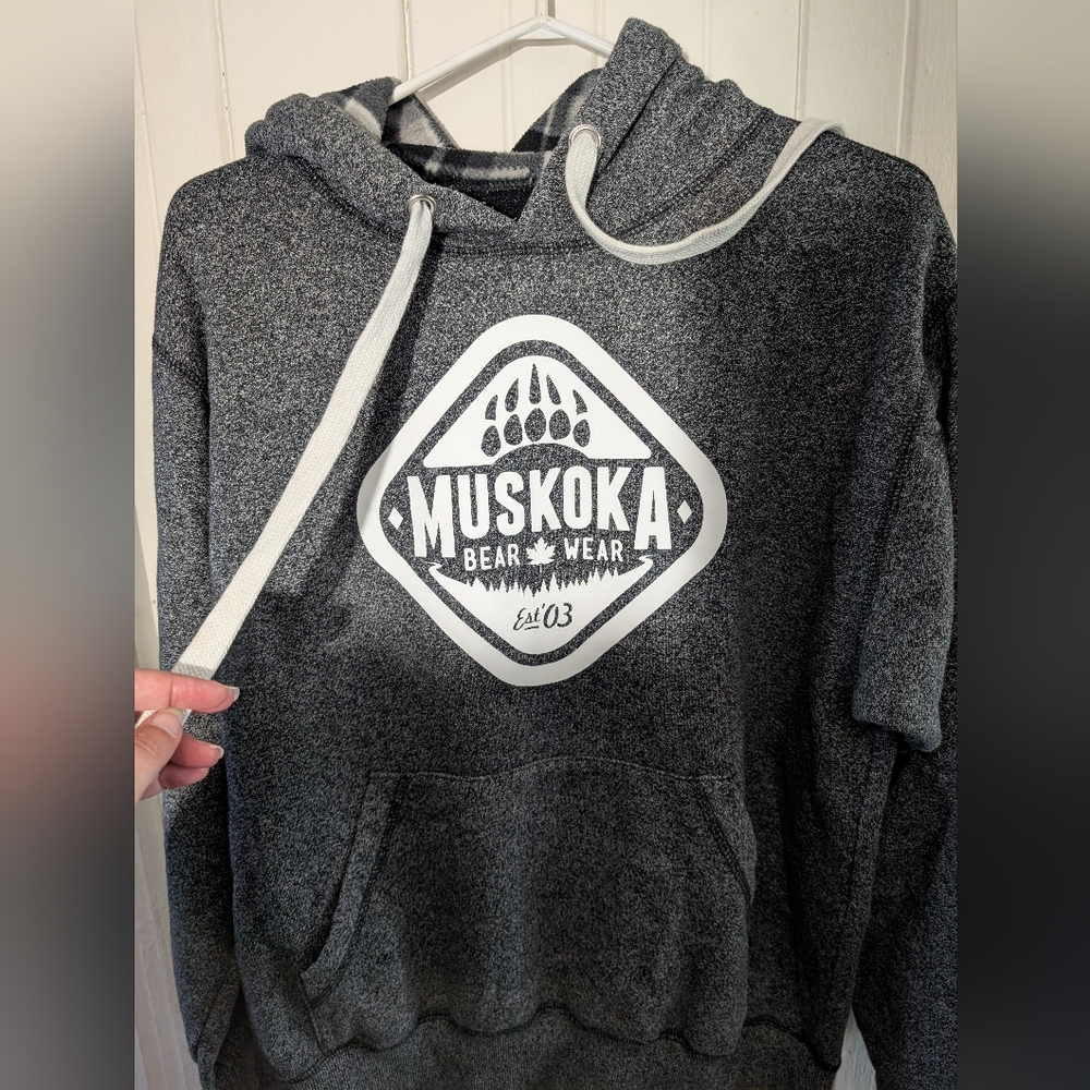 MUSKOKA BEAR WEAR HOODIE